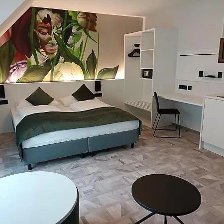 Art-inn Design Self-check-in-hotel فندق