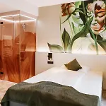 Art-inn Design Self-check-in-hotel * Λιντς